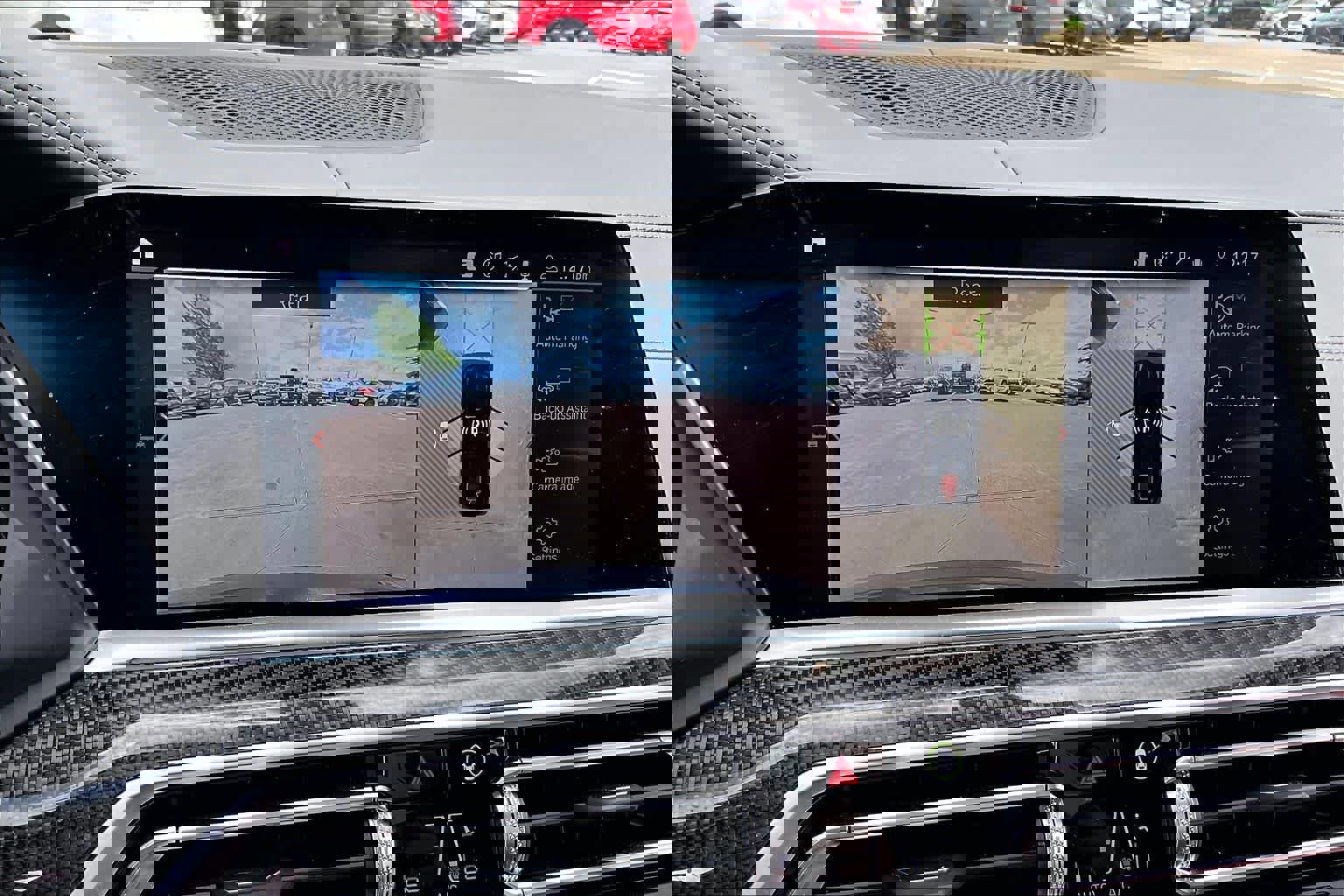 Used 2022 BMW X6 M50i w/ Executive Package AWD/4WD image 25