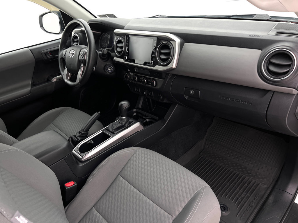 Used 2022 Toyota Tacoma SR5 AWD/4WD image 13