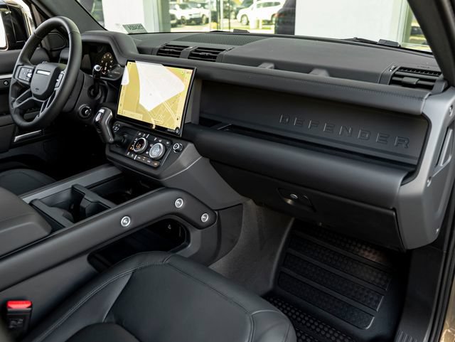 New 2026 Land Rover Defender 110 X-Dynamic SE AWD/4WD image 34