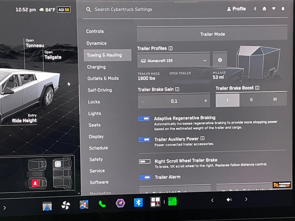 Used 2024 Tesla Cybertruck AWD Crew Cab image 28