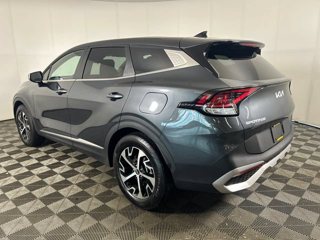 Used 2025 Kia Sportage EX FWD image 4