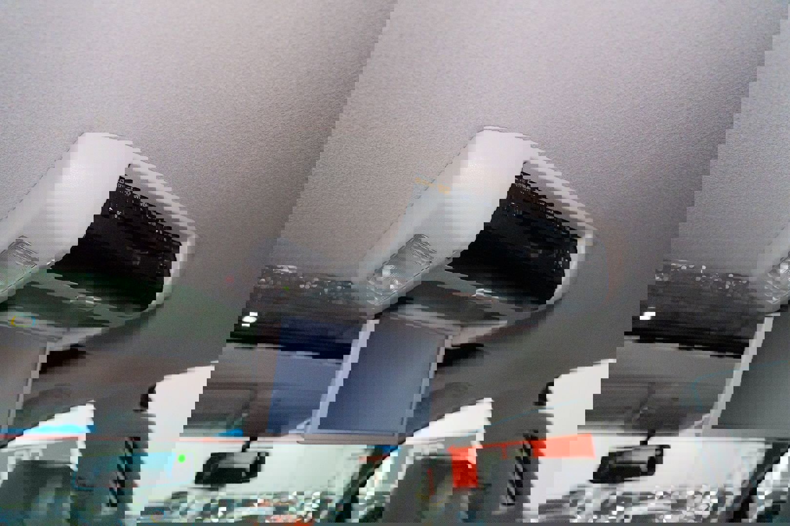 Used 2010 Toyota Sequoia Limited image 27