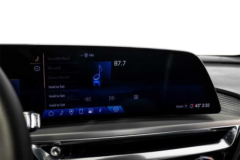 Used 2024 Cadillac Lyriq Luxury w/ LPO, Floor Liner Package image 30