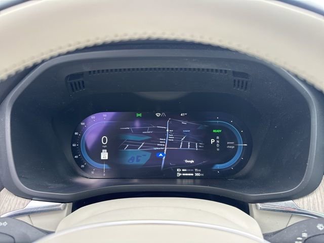 Used 2022 Volvo XC60 T8 Inscription w/ Advanced Package image 21