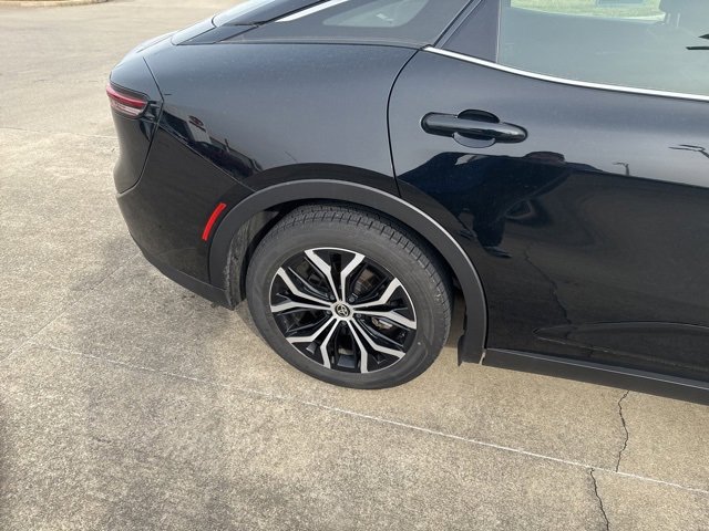 Used 2024 Toyota Crown XLE image 13