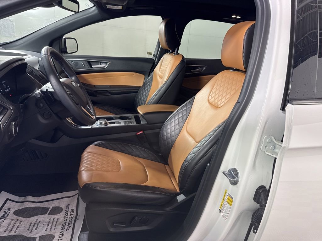Used 2024 Ford Edge Titanium w/ Titanium Elite Package image 14