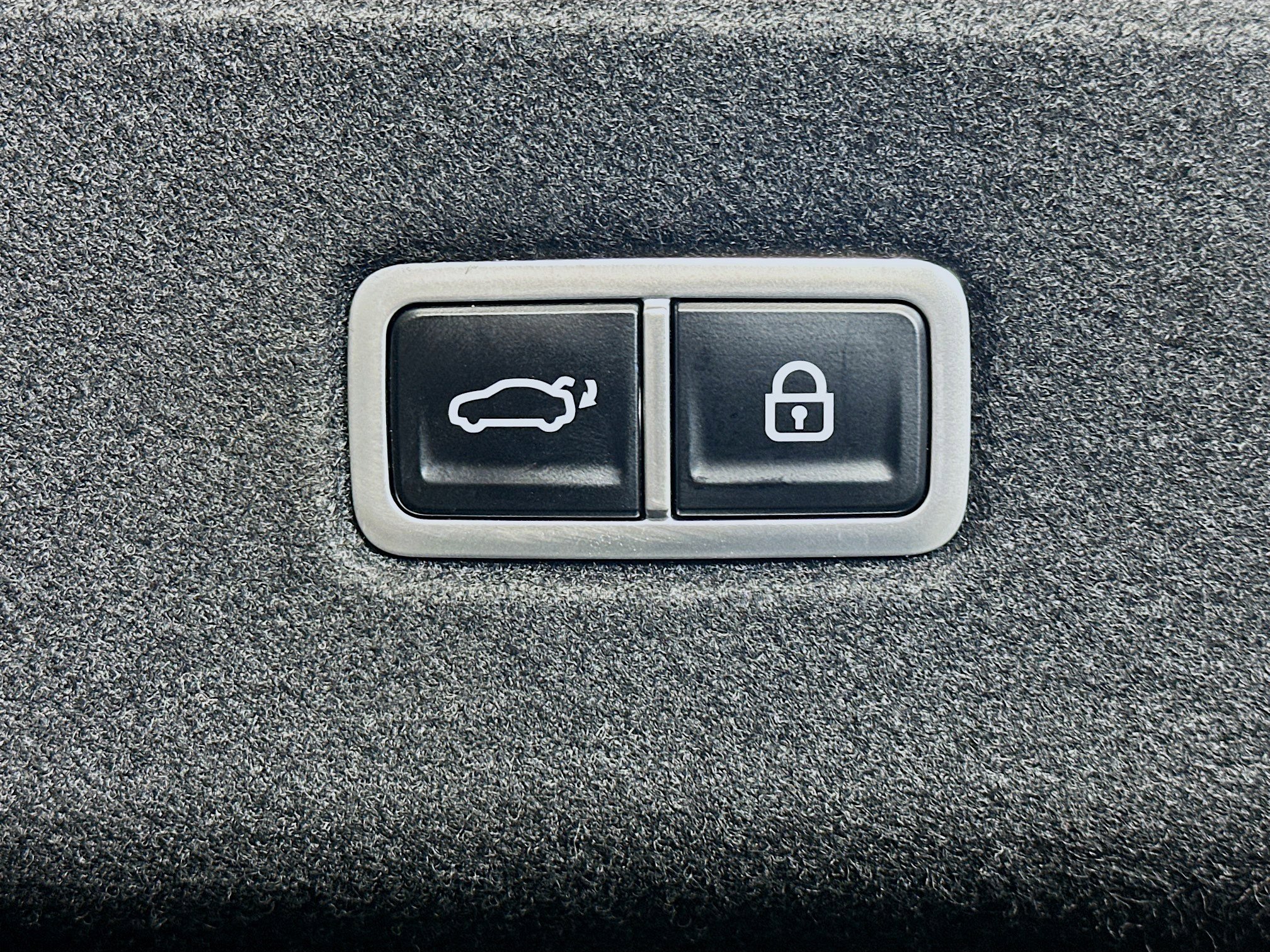 Used 2024 Hyundai Ioniq 6 SEL RWD image 30