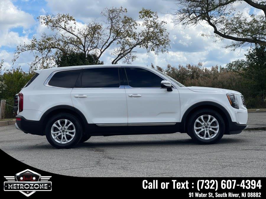 Used 2021 Kia Telluride LX image 14