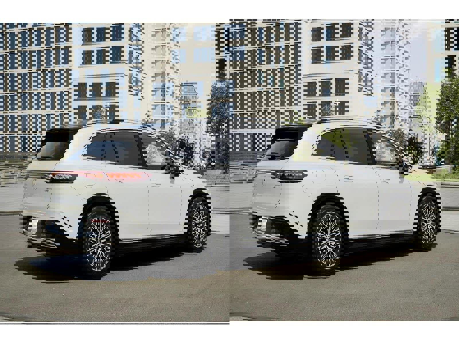 New 2026 Mercedes-Benz EQS 550 4MATIC SUV image 19