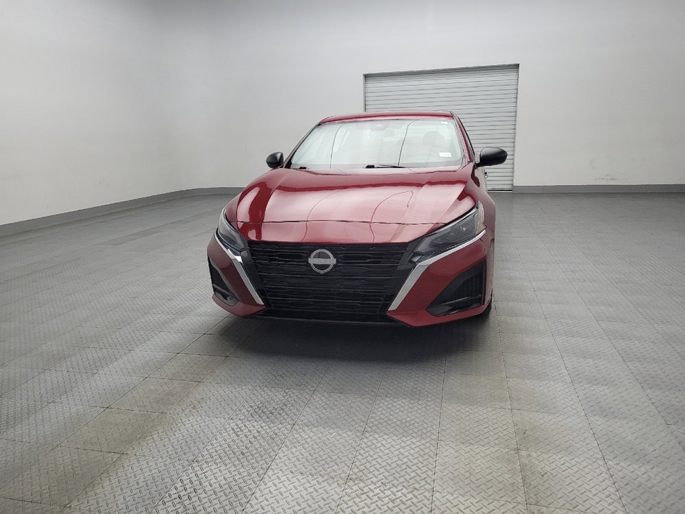 Used 2024 Nissan Altima 2.5 SV image 15