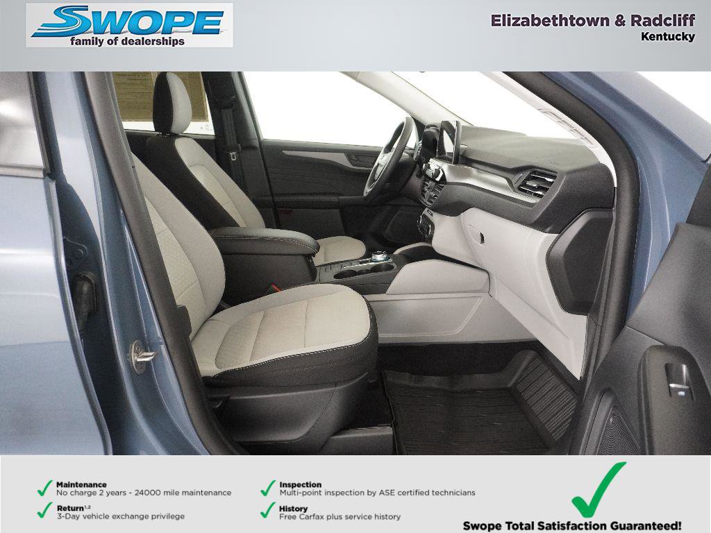 Used 2025 Ford Escape Active image 10
