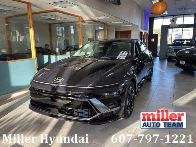 New 2026 Hyundai Sonata SEL image 1