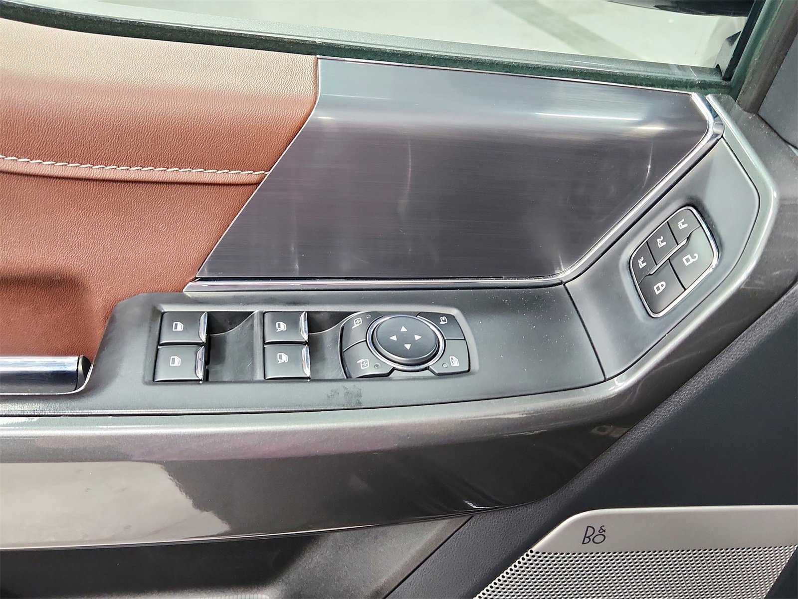 Used 2023 Ford F150 Lariat image 34