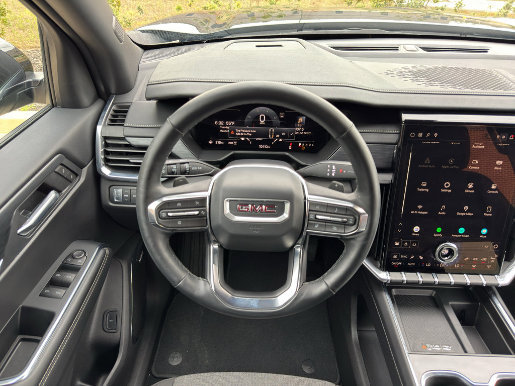 Used 2025 GMC Acadia Elevation image 21