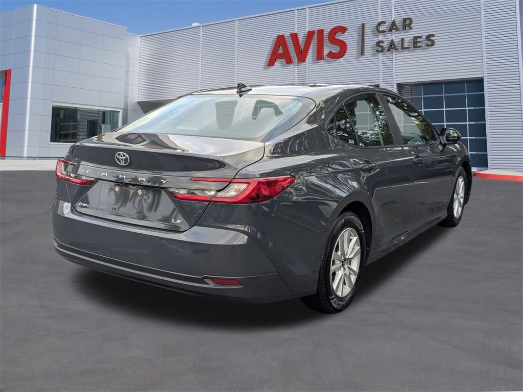 Used 2025 Toyota Camry LE image 6