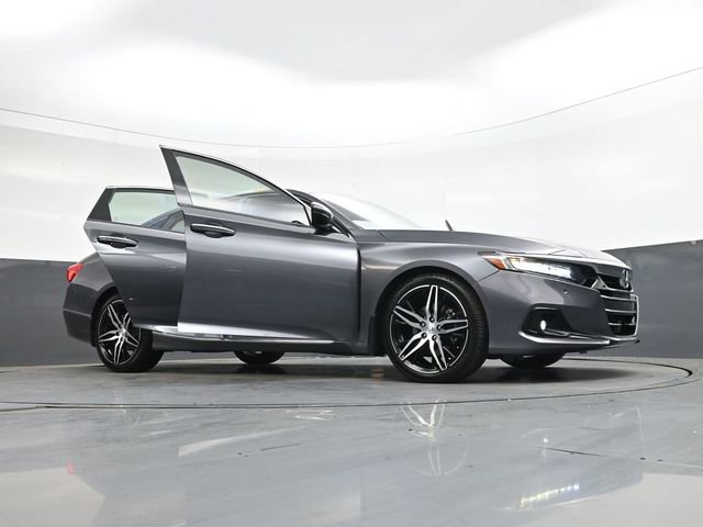 Used 2021 Honda Accord Touring image 41