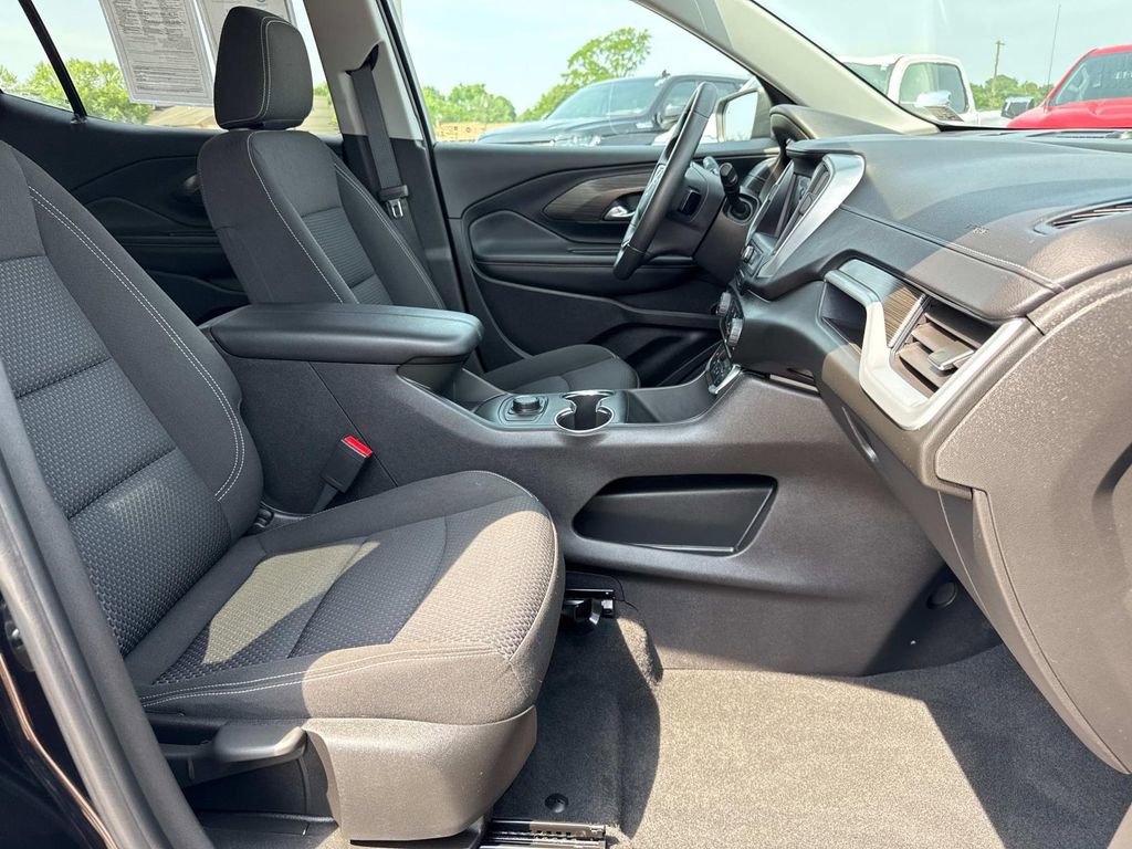 Used 2022 GMC Terrain SLE AWD/4WD image 19