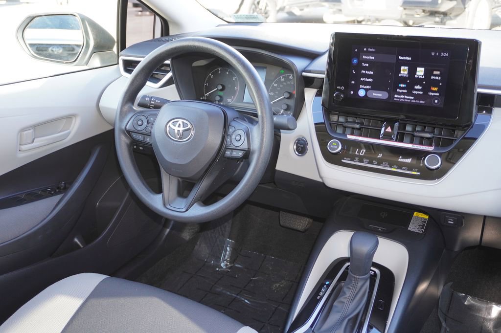 Certified 2025 Toyota Corolla LE w/ LE Premium Package image 7