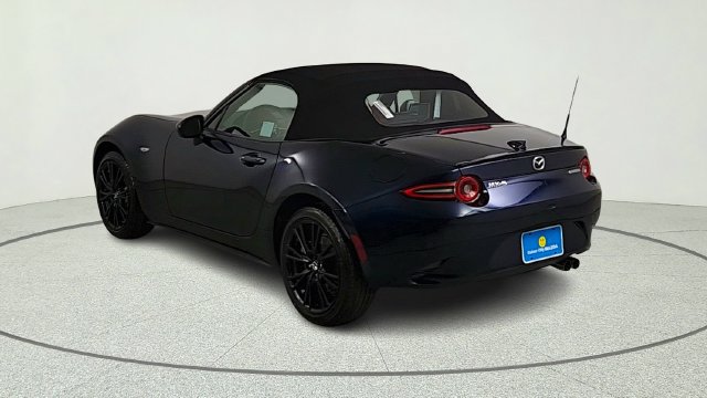 New 2026 MAZDA MX-5 Miata Club w/ Interior Package RWD image 5