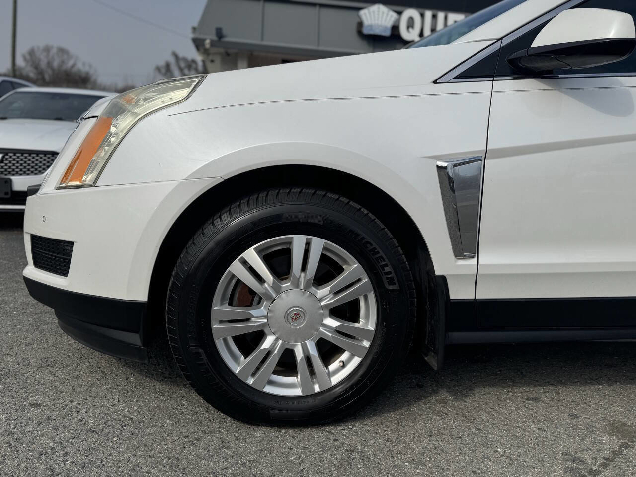 Used 2014 Cadillac SRX Luxury w/ Driver Awareness Package image 22