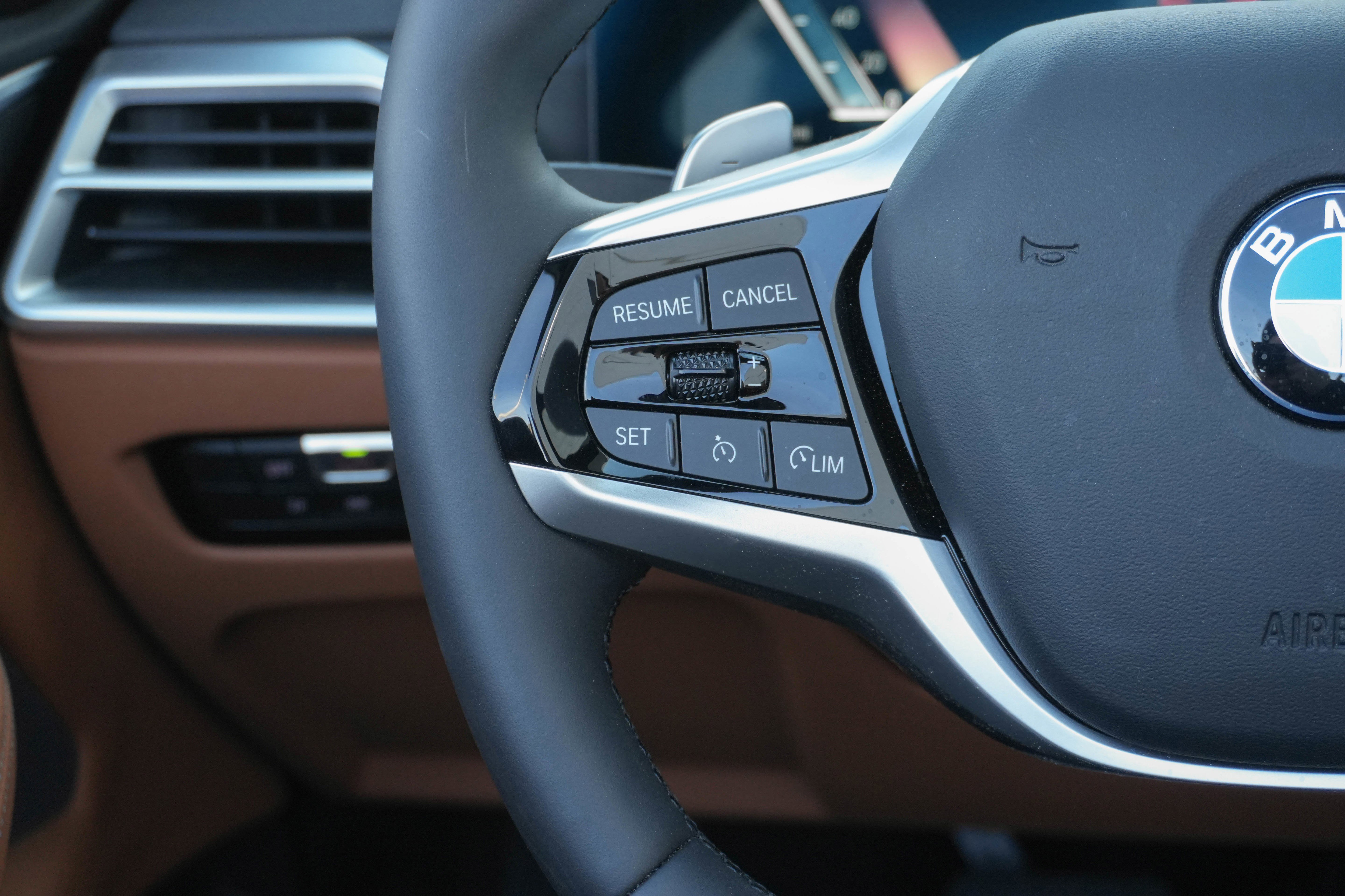 Certified 2025 BMW 430i Convertible w/ Premium Package image 16