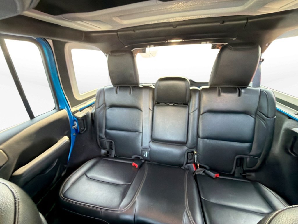 Used 2023 Jeep Wrangler Unlimited Rubicon 392 w/ Dual Top Group AWD/4WD image 26