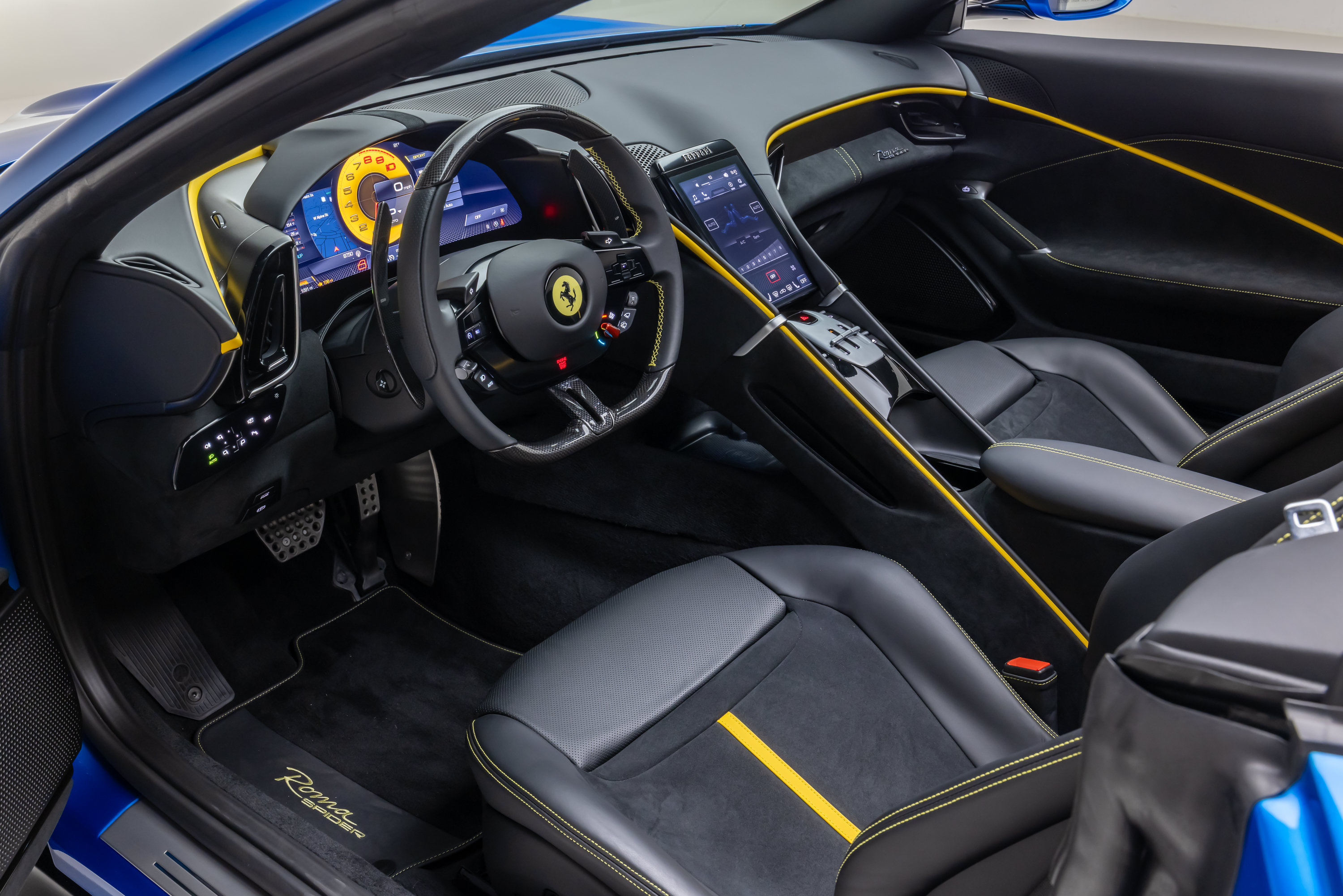 Used 2026 Ferrari Roma Spider RWD image 40