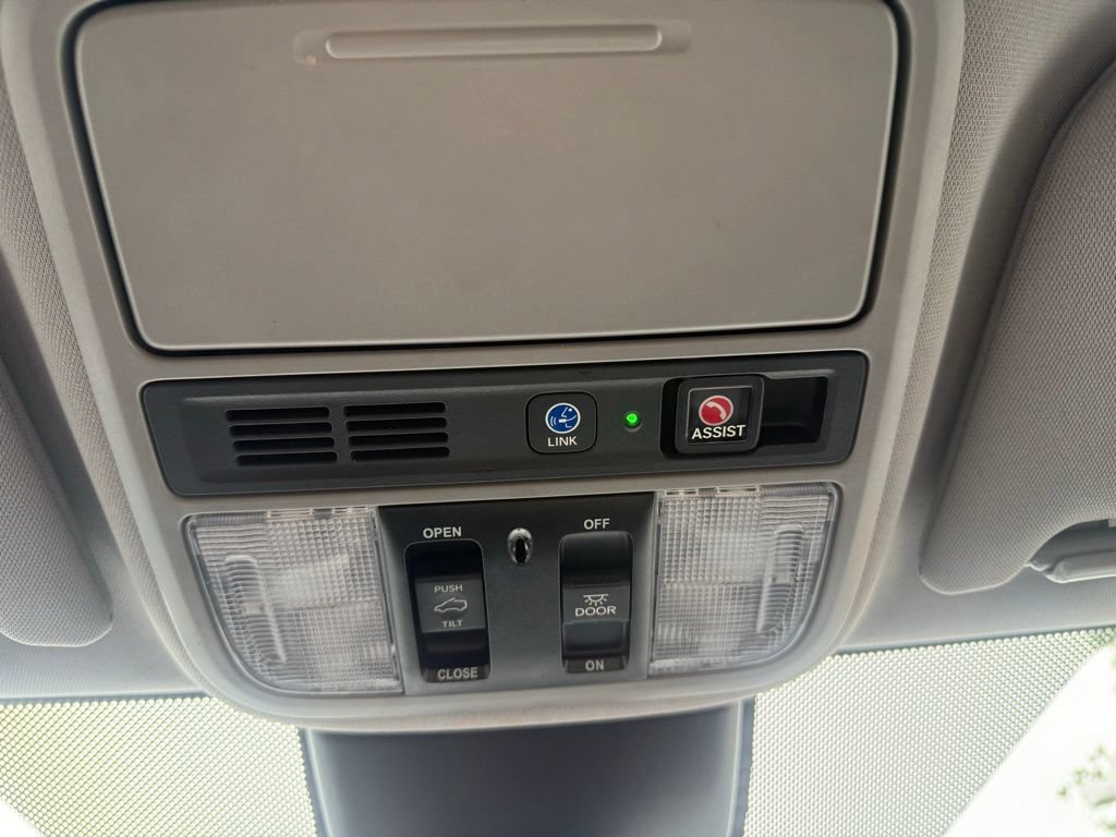 Used 2024 Honda Odyssey Elite image 29