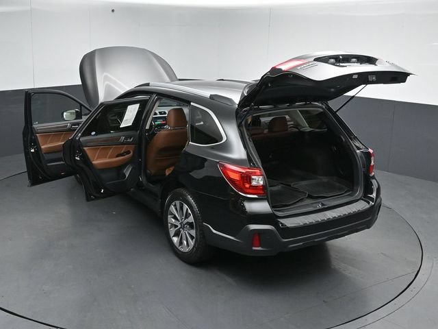 Used 2019 Subaru Outback 2.5i Touring w/ Popular Package #3A AWD/4WD image 59
