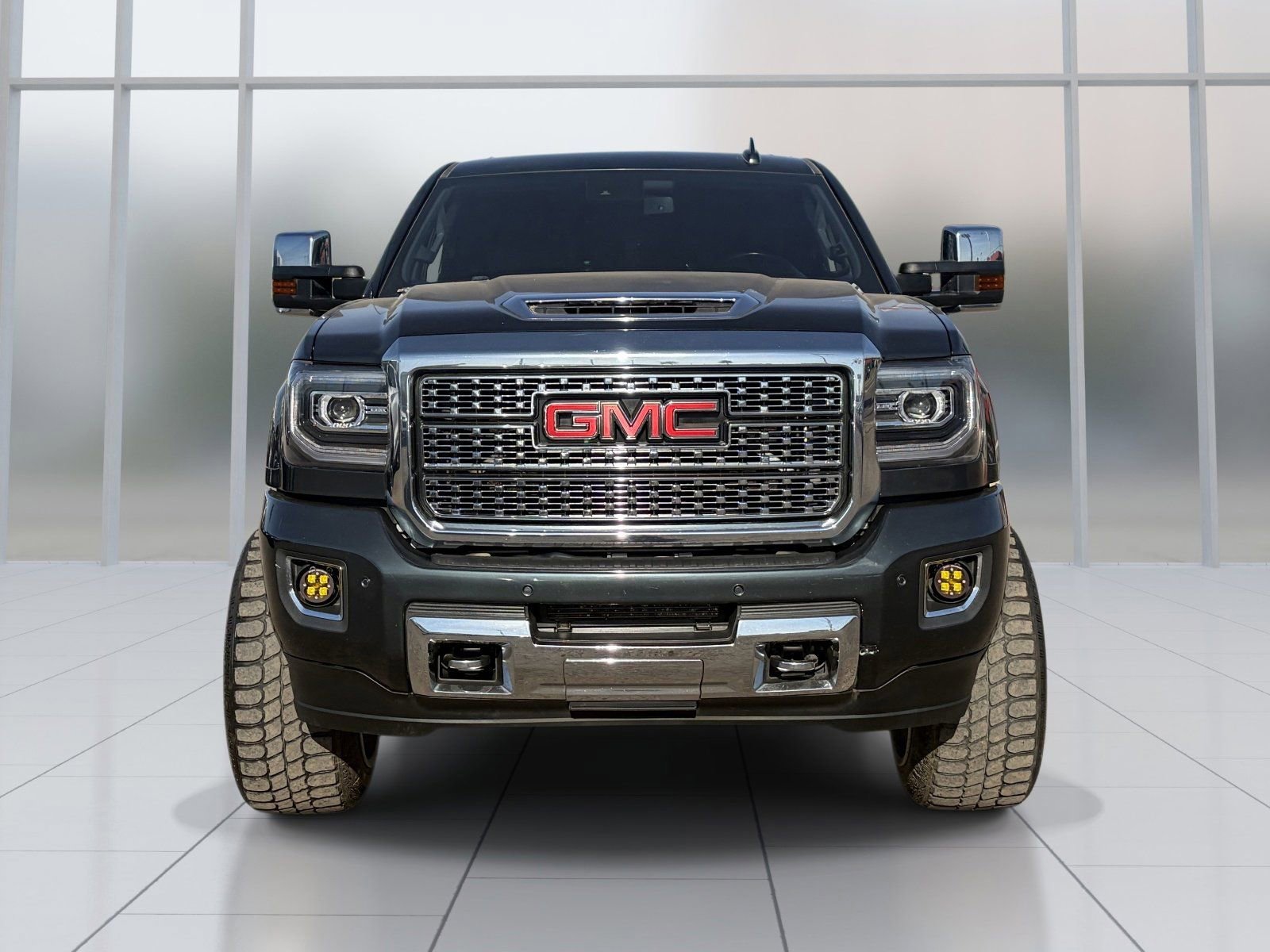 Used 2019 GMC Sierra 2500 Denali w/ Duramax Plus Package image 9