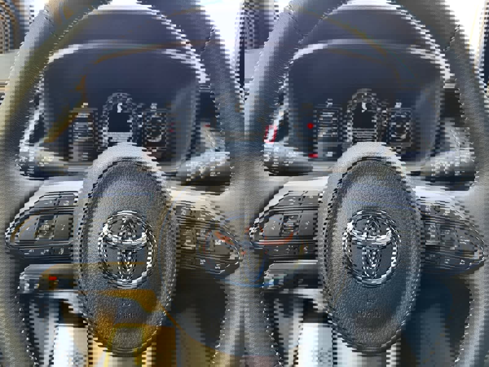 Used 2023 Toyota Corolla Core w/ Performance Package image 18