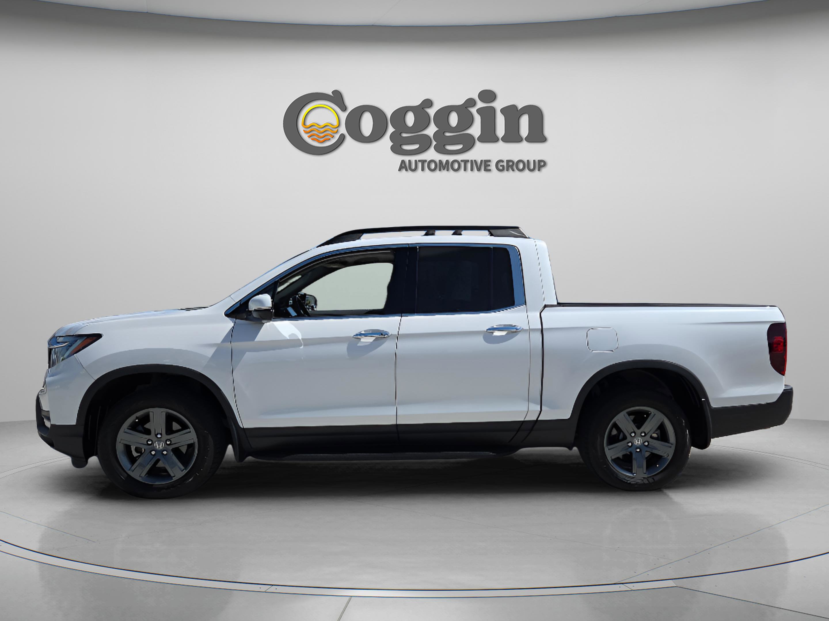 Used 2023 Honda Ridgeline RTL-E image 2
