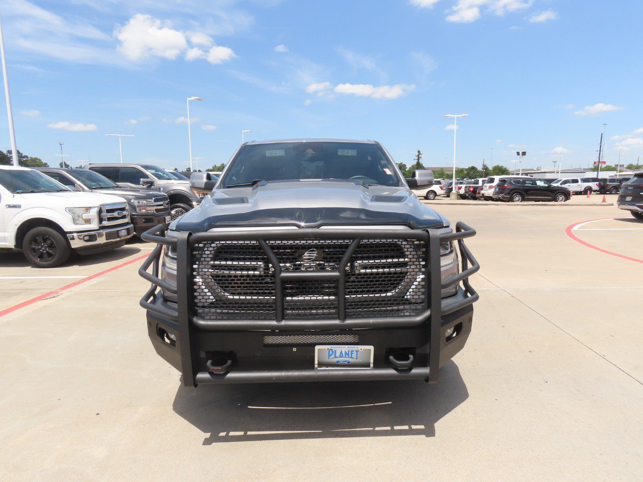 Used 2023 RAM 1500 Laramie AWD/4WD image 5