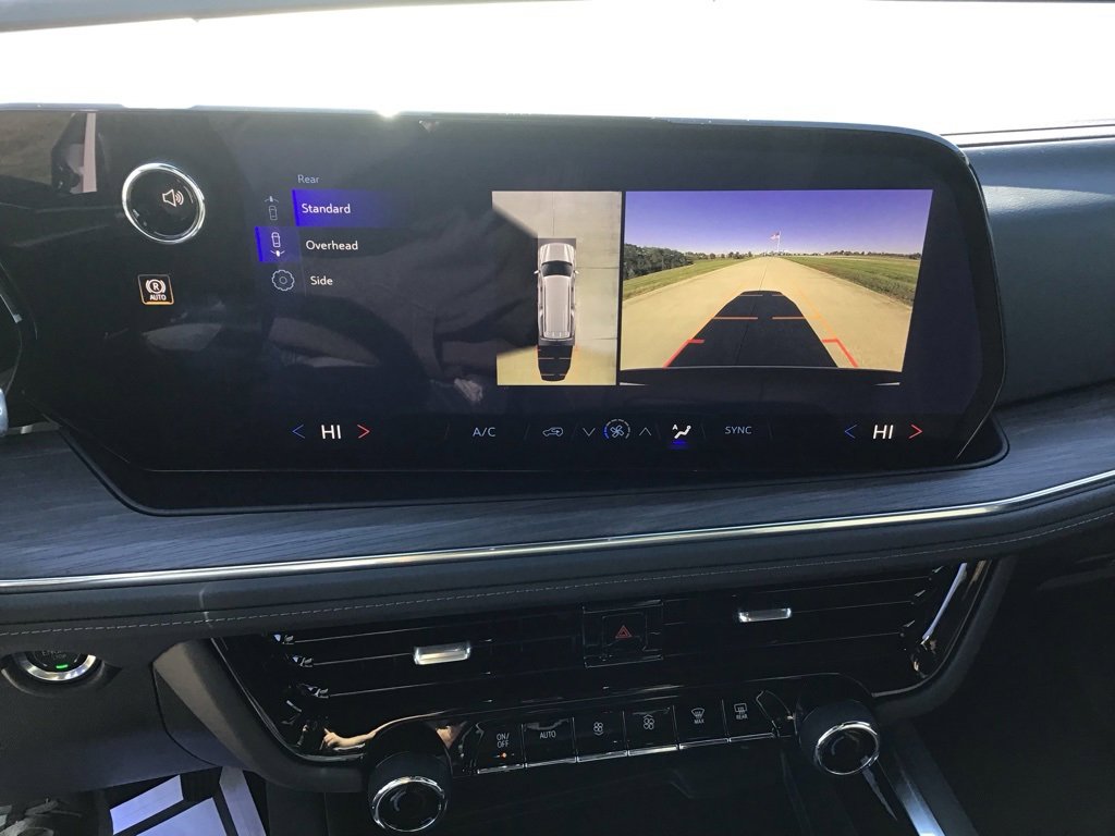 New 2026 Chevrolet Suburban LS image 50