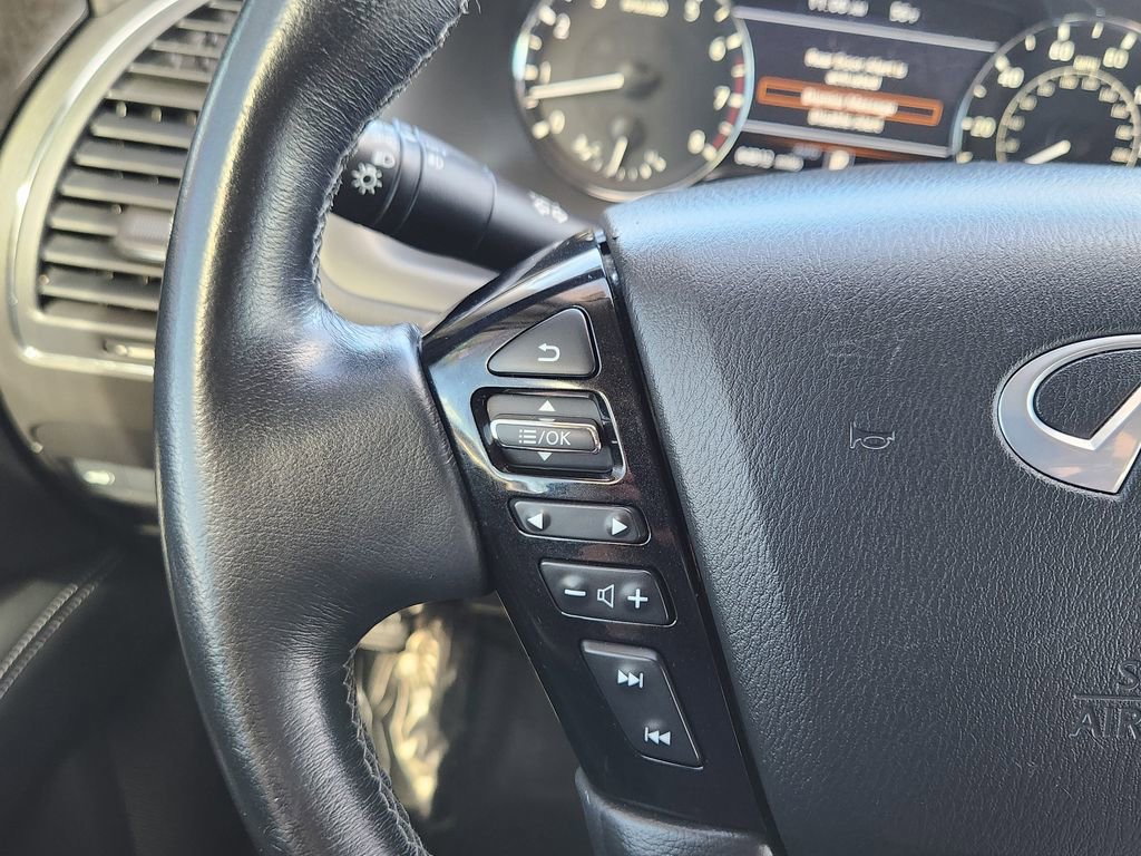 Used 2022 INFINITI QX80 Luxe w/ Cargo Package AWD/4WD image 16