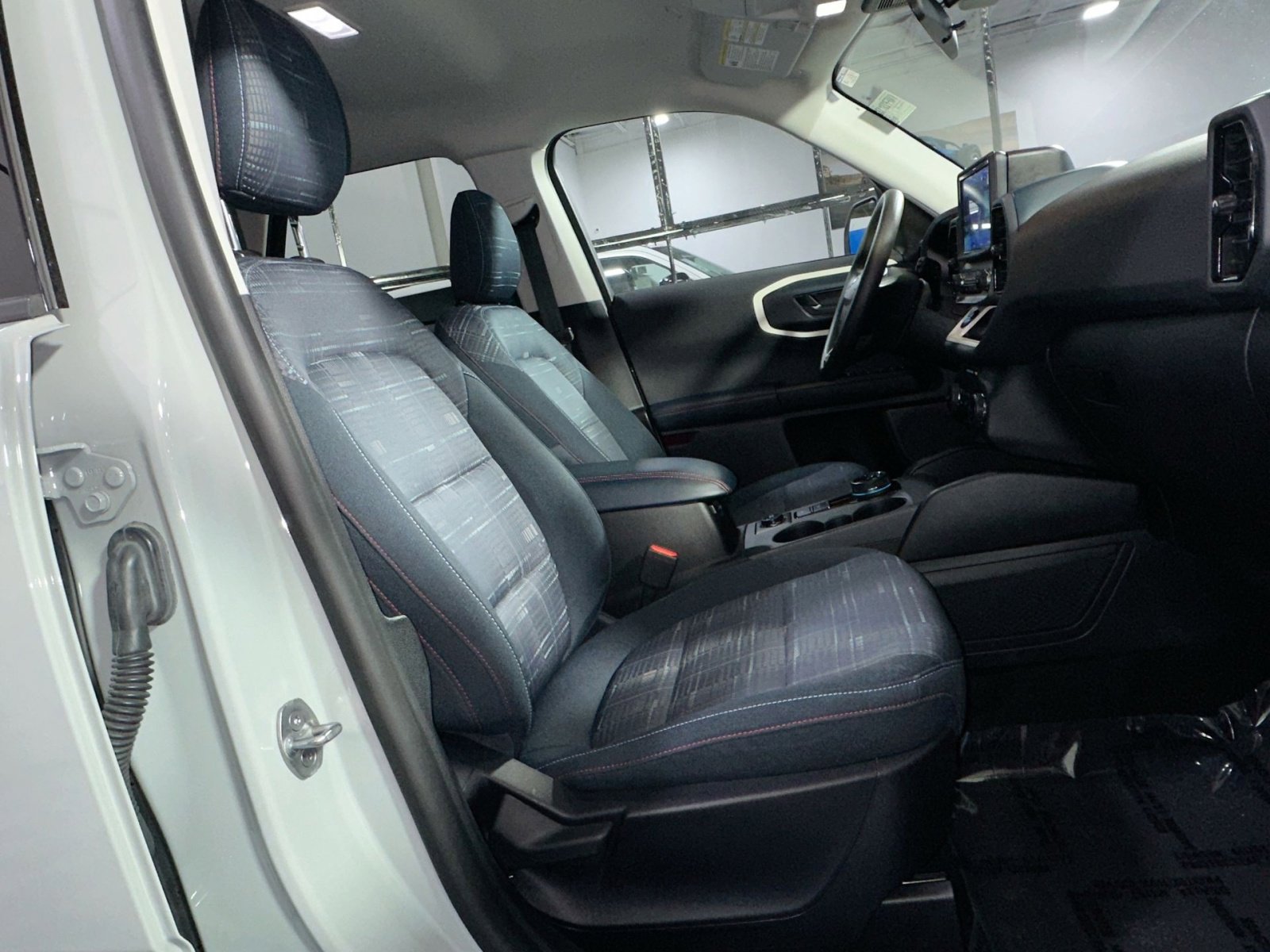 Used 2023 Ford Bronco Sport Heritage image 36