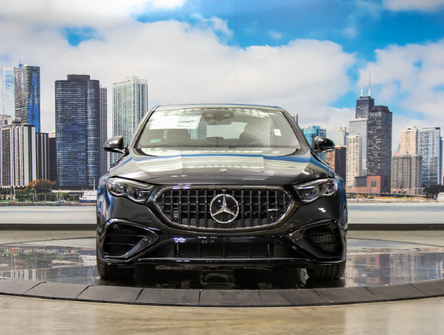 New 2027 Mercedes-Benz E 53 AMG e 4MATIC Sedan image 3