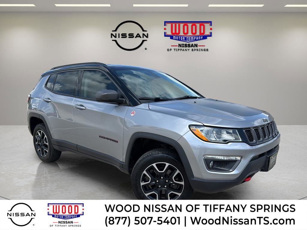 Used 2018 Jeep Compass Trailhawk w/ Leather Interior Group AWD/4WD image 1