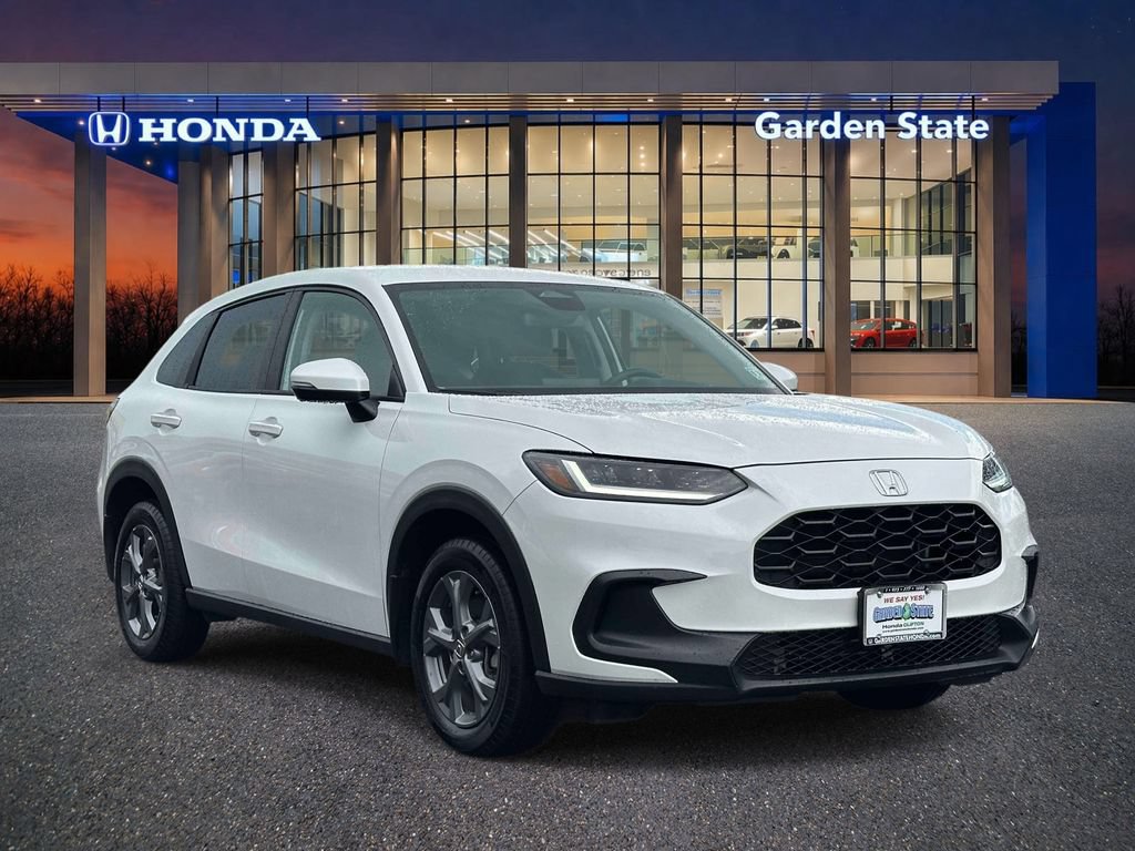 Certified 2026 Honda HR-V LX image 2