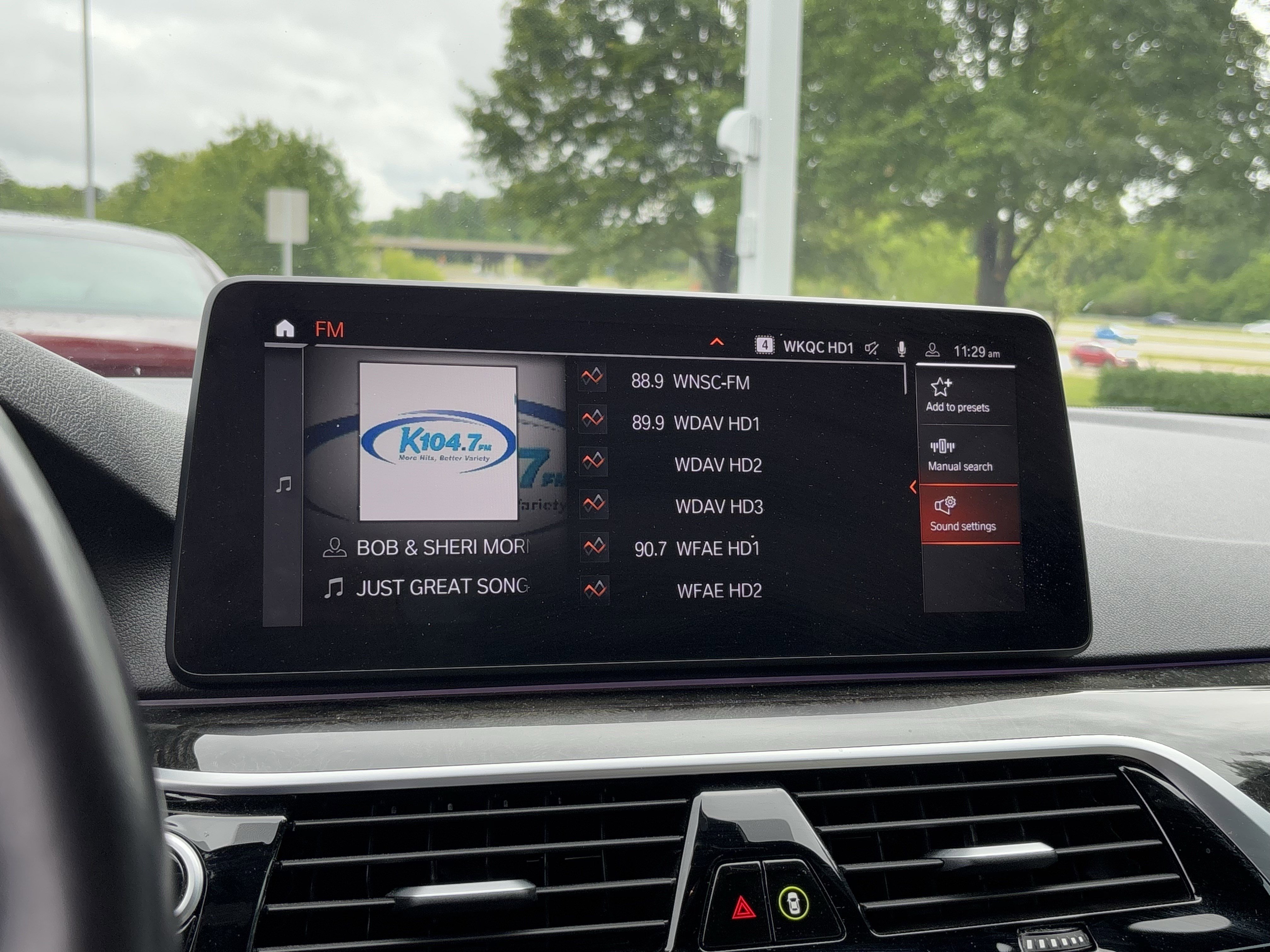 Certified 2023 BMW 540i w/ M Sport Package RWD image 25