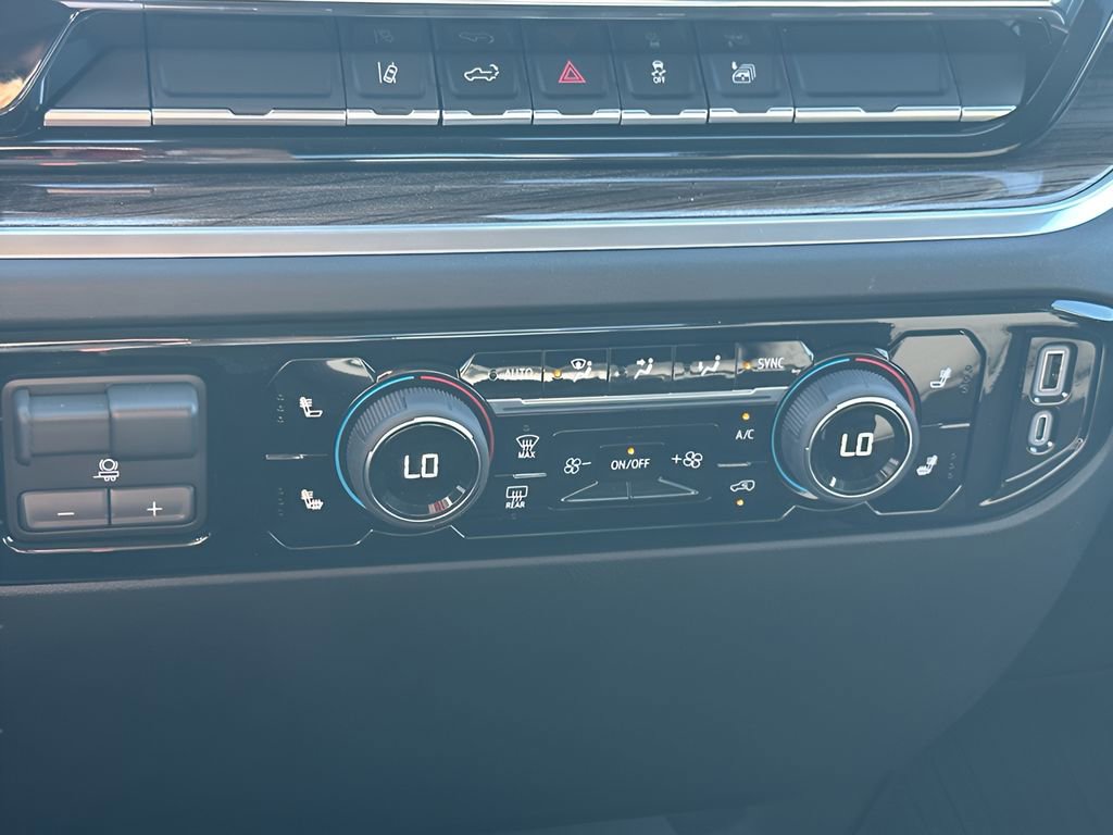 New 2025 Chevrolet Silverado 2500 LT w/ Convenience Package image 14