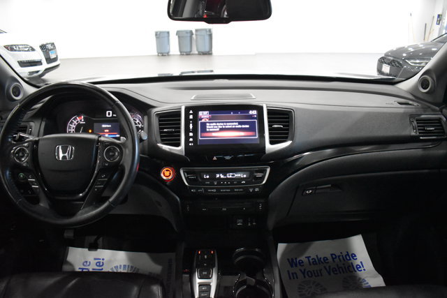 Used 2017 Honda Pilot Touring image 22