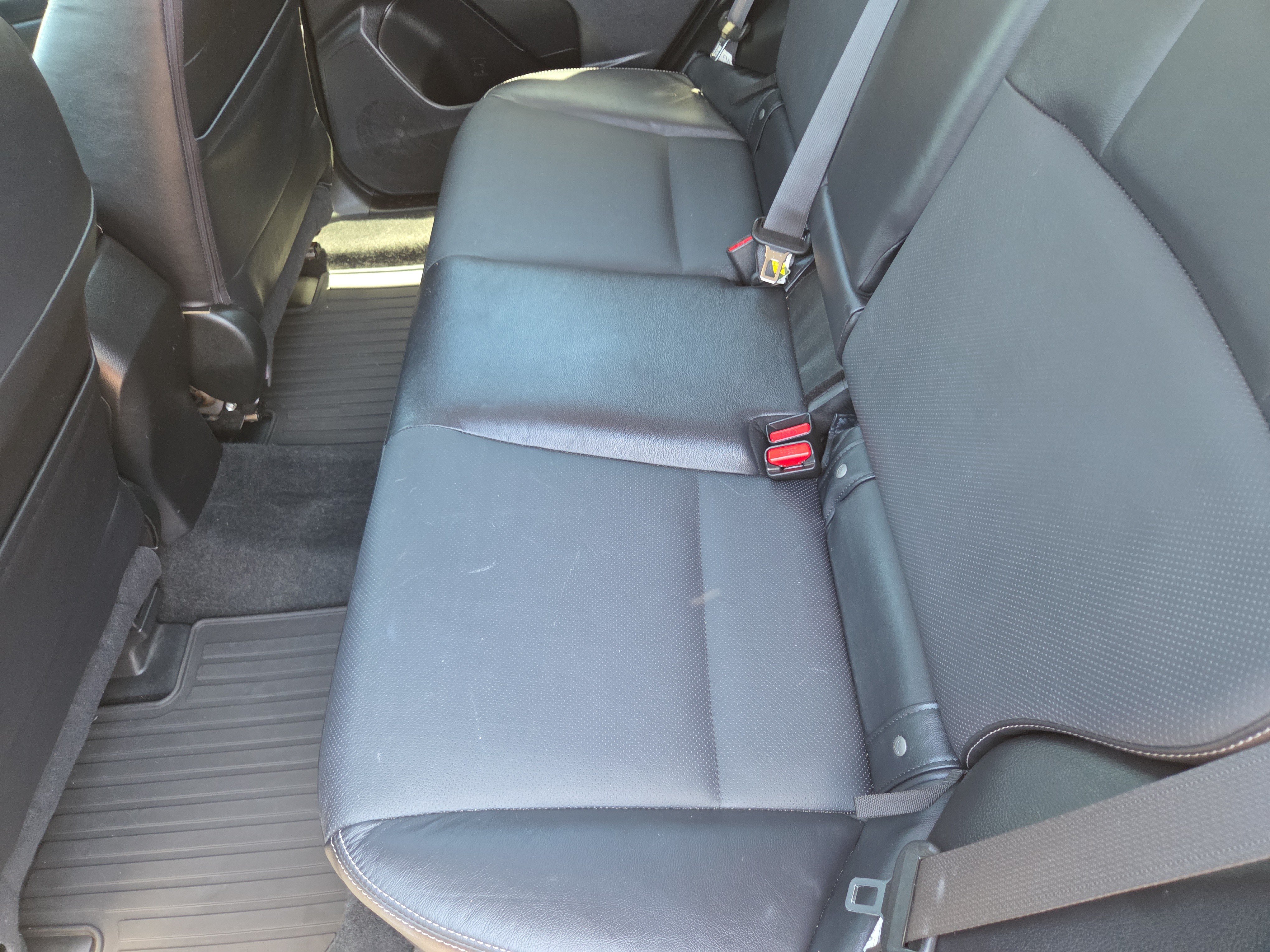 Used 2015 Subaru Forester 2.5i Touring AWD/4WD image 22
