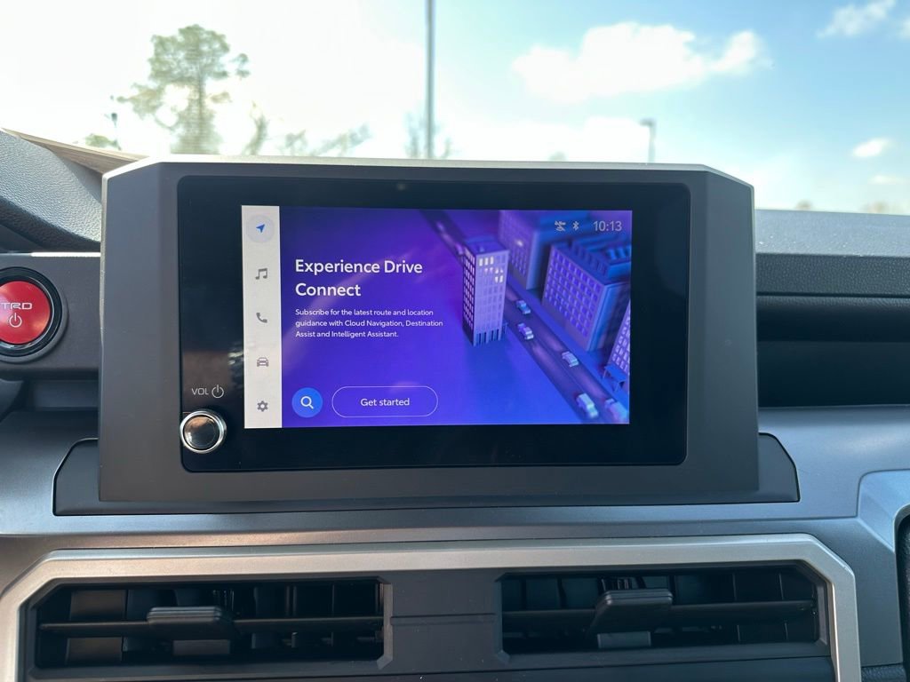 Used 2024 Toyota Tacoma TRD Off-Road image 17
