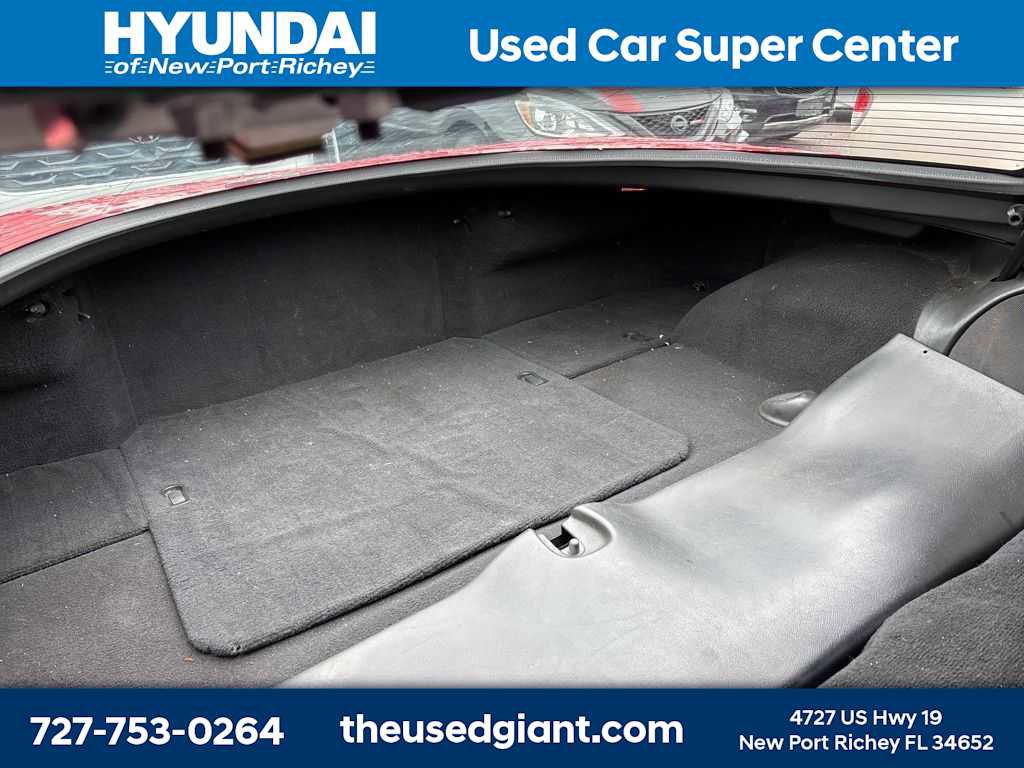 Used 1998 Chevrolet Corvette Coupe w/ Roof Pkg image 8