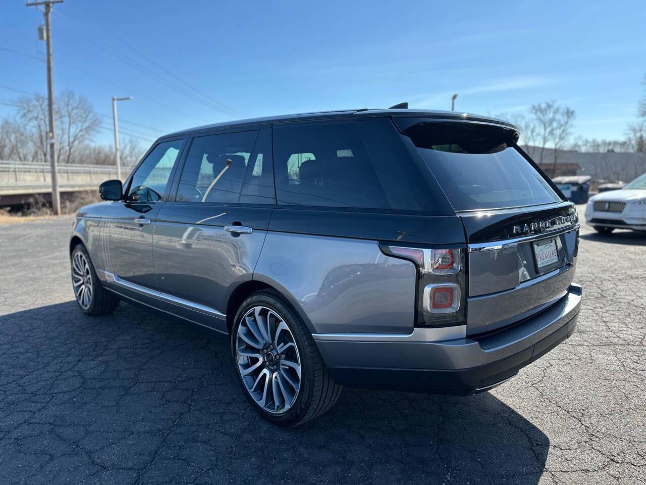 Used 2021 Land Rover Range Rover SV Autobiography Dynamic AWD/4WD image 4