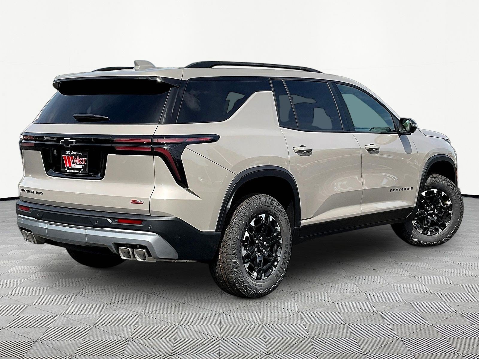 New 2027 Chevrolet Traverse Z71 w/ Driver Confidence Package AWD/4WD image 7