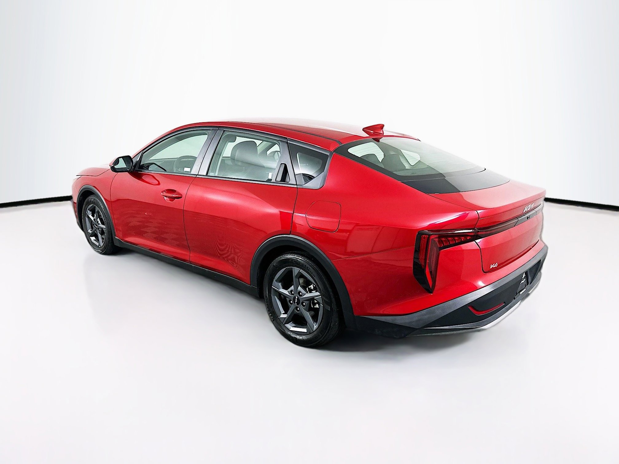 Used 2025 Kia K4 LXS FWD image 5