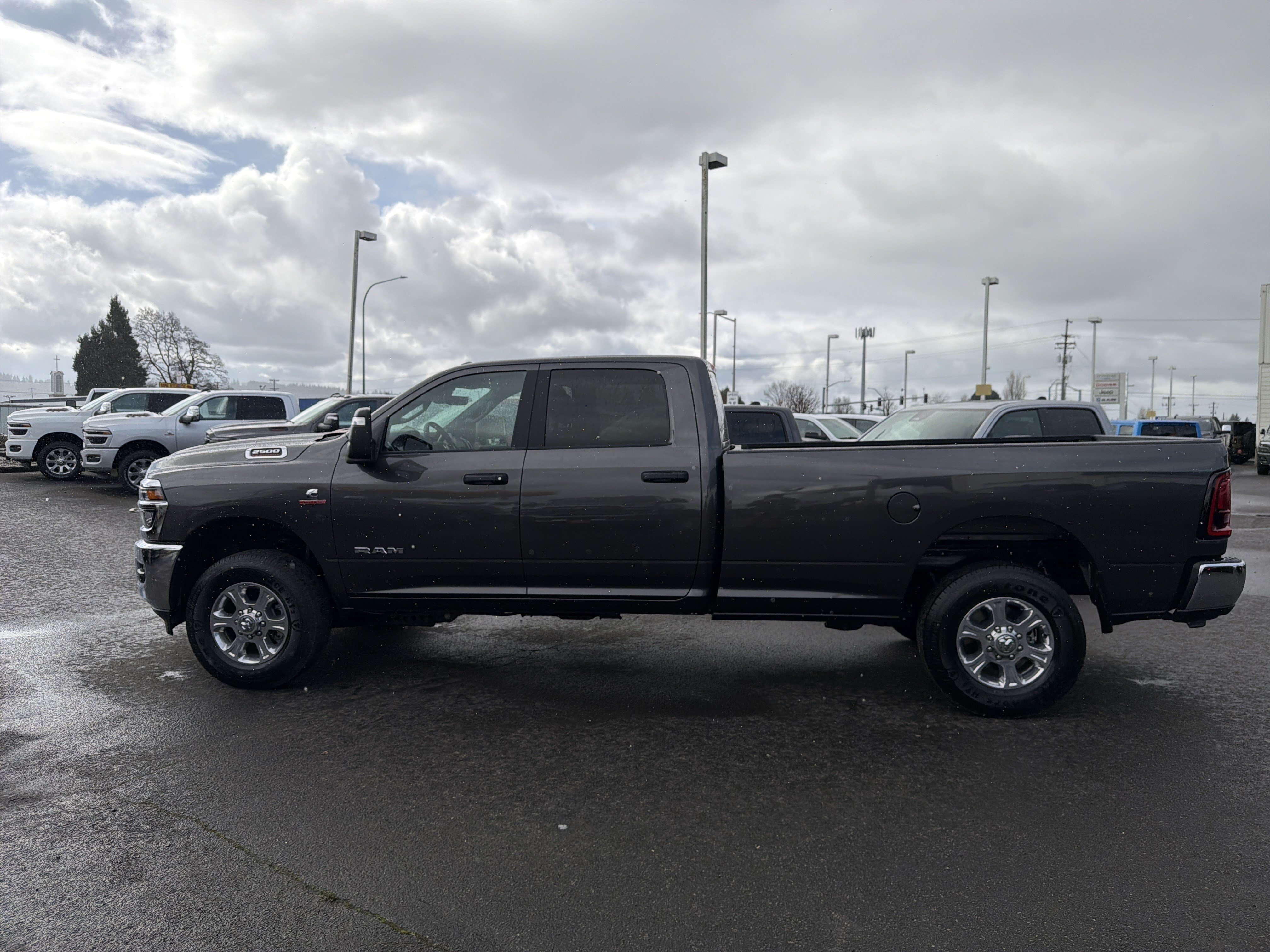 New 2026 RAM 2500 Big Horn AWD/4WD image 2
