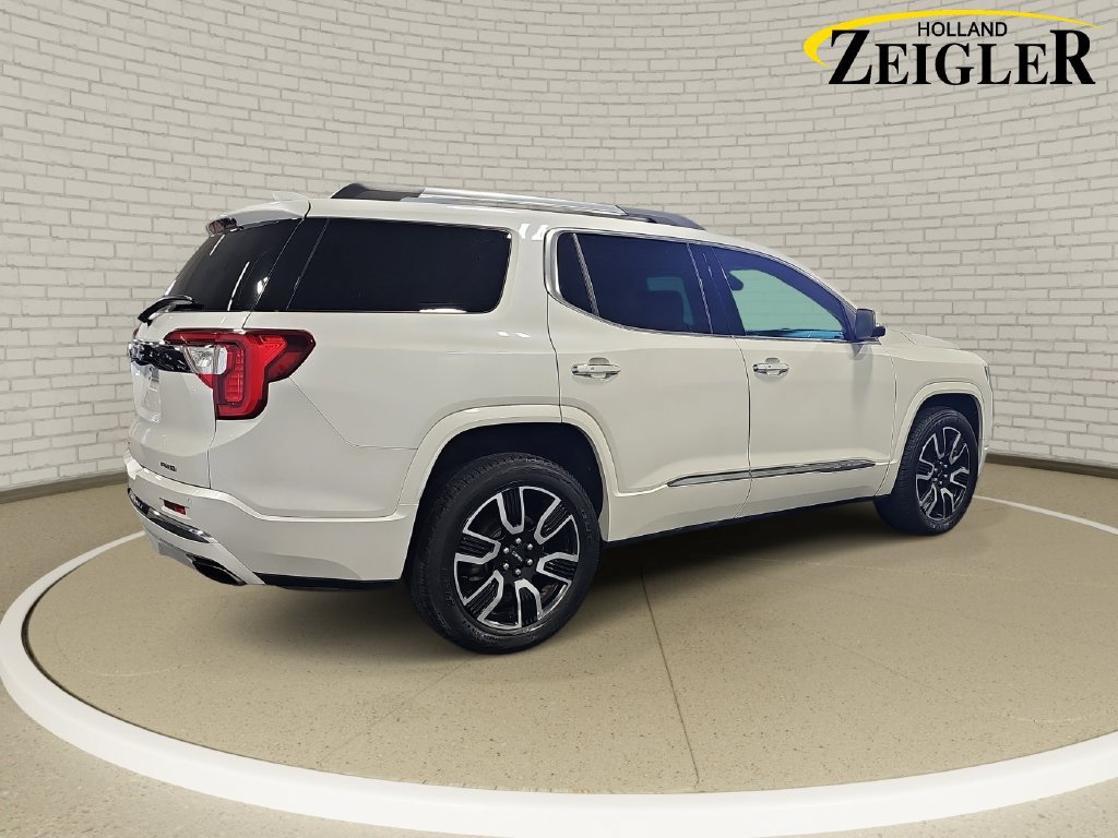 Used 2020 GMC Acadia Denali w/ LPO, Floor Liner Package AWD/4WD image 5